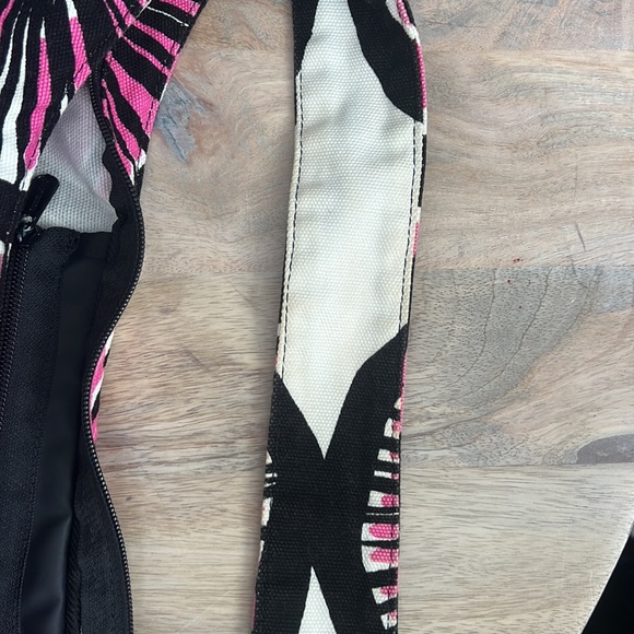 MARIMEKKO Purse - Picture 9 of 11